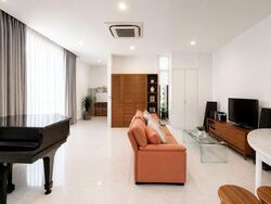 Mount Sinai (D10), Semi-Detached #577777101